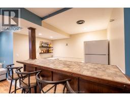 695 BLOOMFIELD ROAD - 26