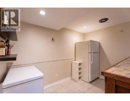 695 BLOOMFIELD ROAD - 27