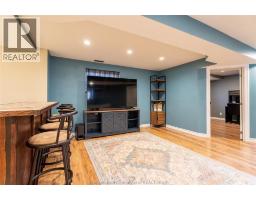 695 BLOOMFIELD ROAD - 28