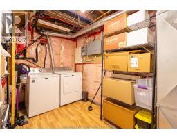 695 BLOOMFIELD ROAD - 32