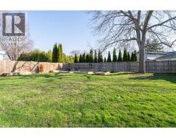 695 BLOOMFIELD ROAD - 38