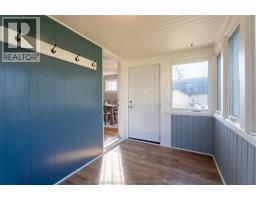 695 BLOOMFIELD ROAD - 4