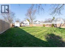 695 BLOOMFIELD ROAD - 40