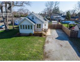 695 BLOOMFIELD ROAD - 47