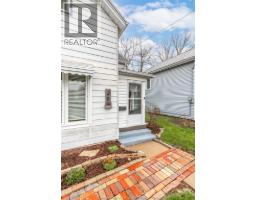 35 Llydican AVENUE - 3