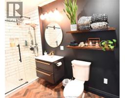 8 Ebenezer STREET East - 25