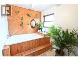 8 Ebenezer STREET East - 38