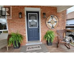 8 Ebenezer STREET East - 6