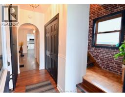 8 Ebenezer STREET East - 8