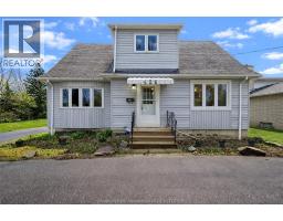 426 Victoria AVENUE - 1