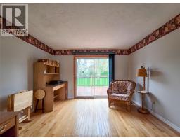 426 Victoria AVENUE - 15