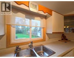 426 Victoria AVENUE - 19