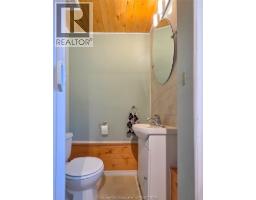 426 Victoria AVENUE - 36