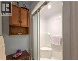 426 Victoria AVENUE - 38