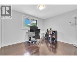 37 ORANGEWOOD BOULEVARD North - 24