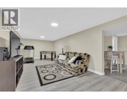 37 ORANGEWOOD BOULEVARD North - 25