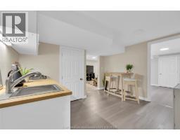 37 ORANGEWOOD BOULEVARD North - 27