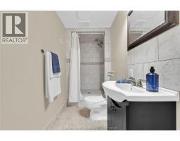 37 ORANGEWOOD BOULEVARD North - 29