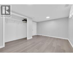 37 ORANGEWOOD BOULEVARD North - 30