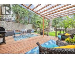 37 ORANGEWOOD BOULEVARD North - 34