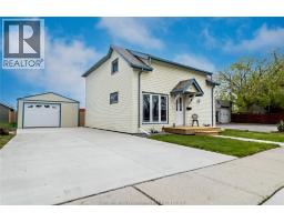 9 Woods STREET - 33
