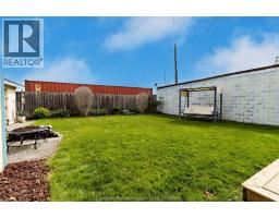 9 Woods STREET - 38