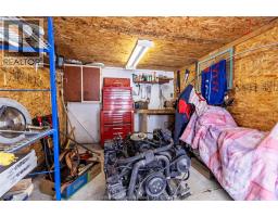 9 Woods STREET - 40