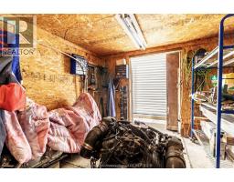 9 Woods STREET - 41