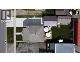 9 Woods STREET - 43