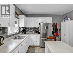 41 Chatham STREET South - 35