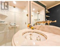 7635 River View LINE - 47