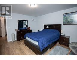 4011 DUFFERIN AVENUE - 25