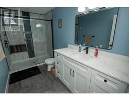 4011 DUFFERIN AVENUE - 31