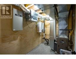 4011 DUFFERIN AVENUE - 32
