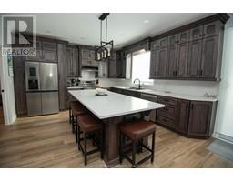 4011 DUFFERIN AVENUE - 9