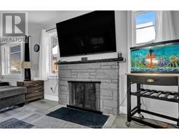 228 Delaware AVENUE North - 21