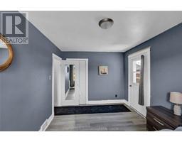 228 Delaware AVENUE North - 4
