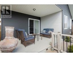 133 MOONSTONE CRESCENT - 33