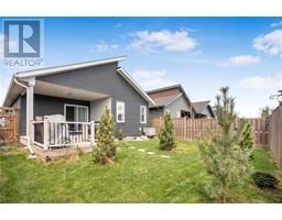 133 MOONSTONE CRESCENT - 36