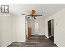 3 Montgomery CRESCENT - 10