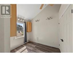 3 Montgomery CRESCENT - 12