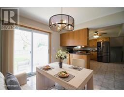 39 Wyandott STREET - 16