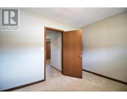 39 Wyandott STREET - 30