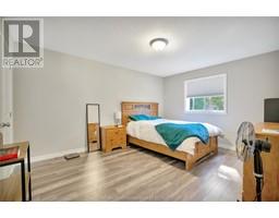 239 WALNUT STREET West - 22