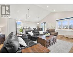 9 HENSON STREET - 10