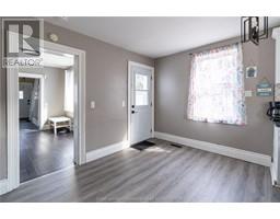 225 Thames STREET - 10