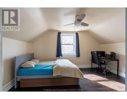 225 Thames STREET - 16