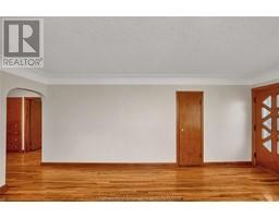 160 EMMA STREET - 8