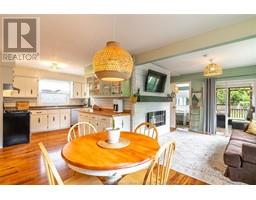 157 STANLEY AVENUE - 13