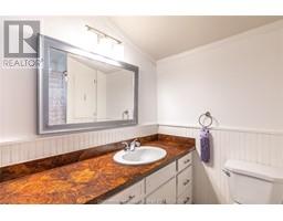157 STANLEY AVENUE - 23